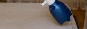 dry cleaning of an old white mattress that bed bugs